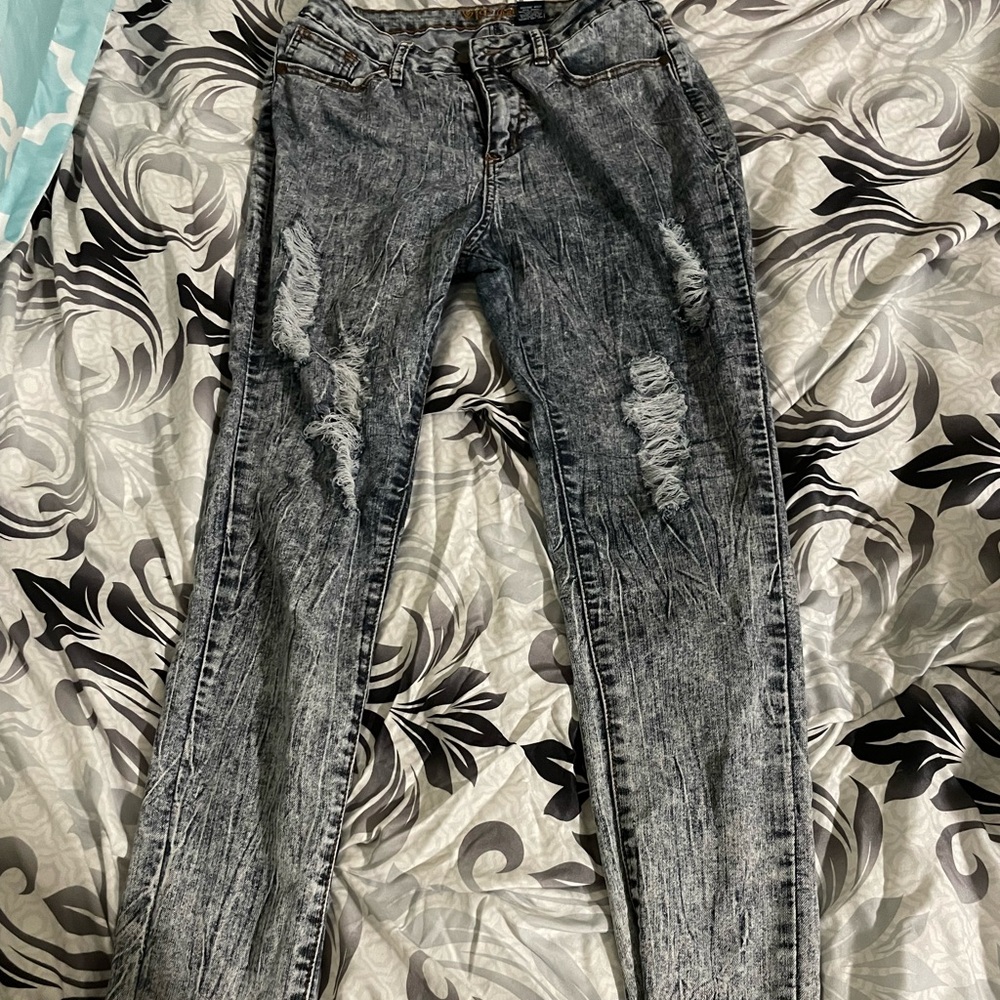 Fits a size medium or 7-9